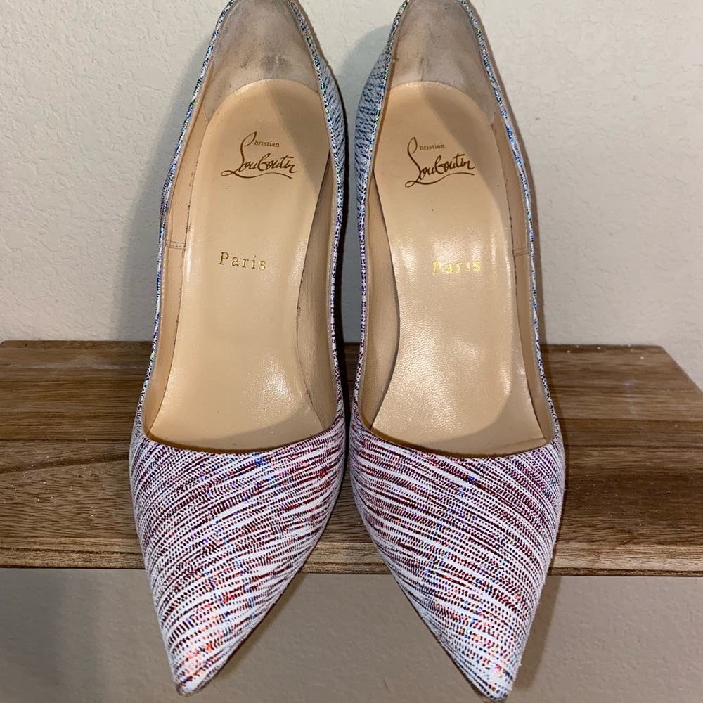 Unicorn suede So Kate Louboutins. Authentic red bottoms size 40